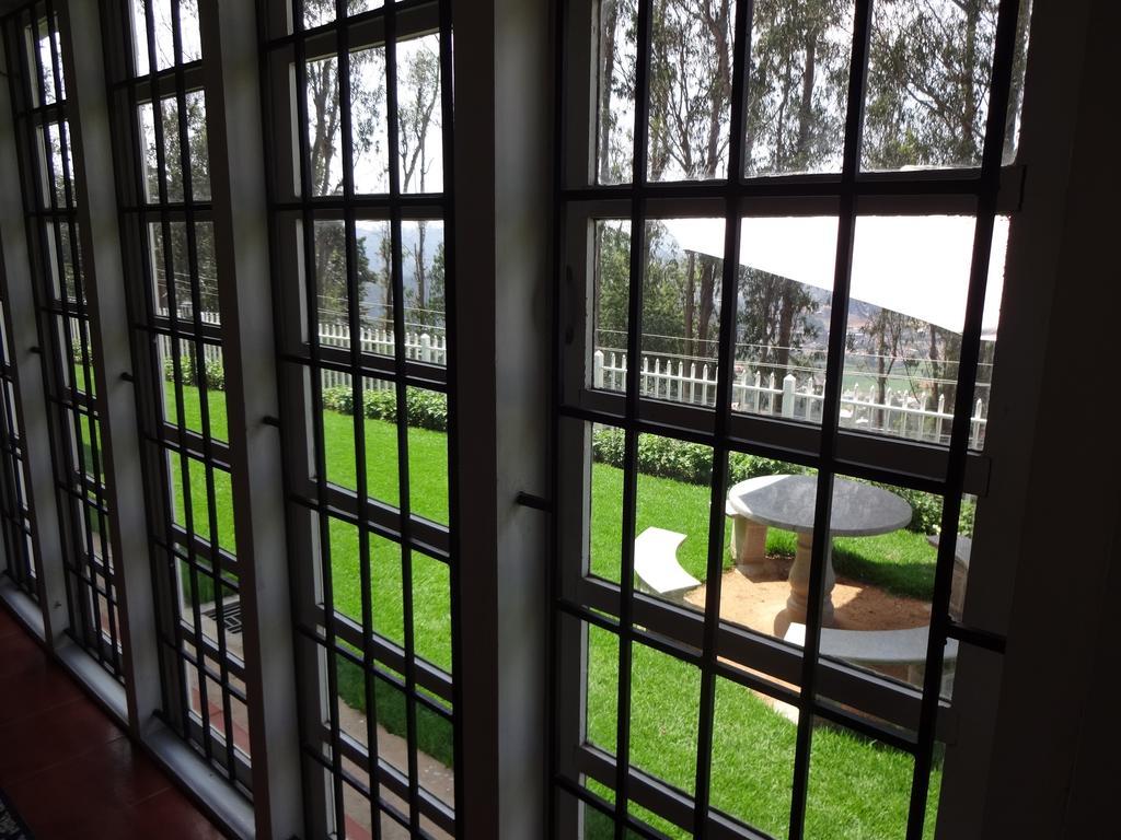 Irinjalakuda House Apartman Ooty Kültér fotó
