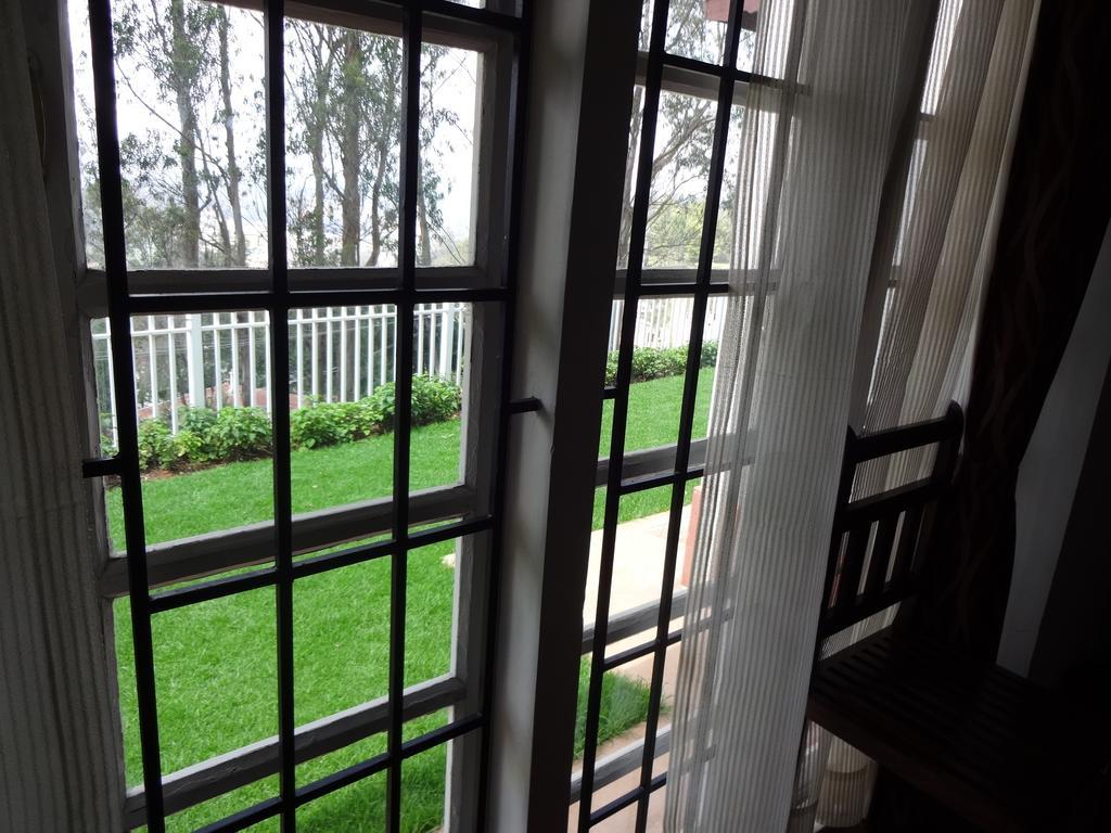 Irinjalakuda House Apartman Ooty Kültér fotó