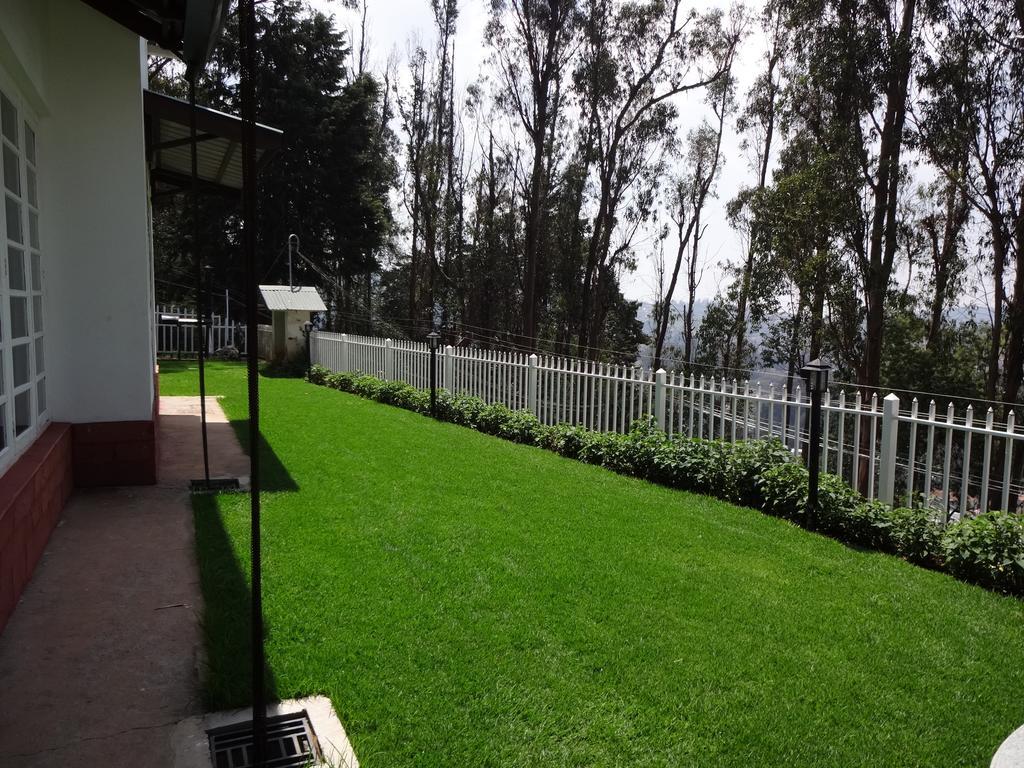 Irinjalakuda House Apartman Ooty Kültér fotó